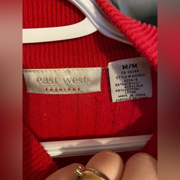 VINTAGE EAST WEST FASHIONS RED RIBBED SWEATER TSHIRT - Picture 3 of 4